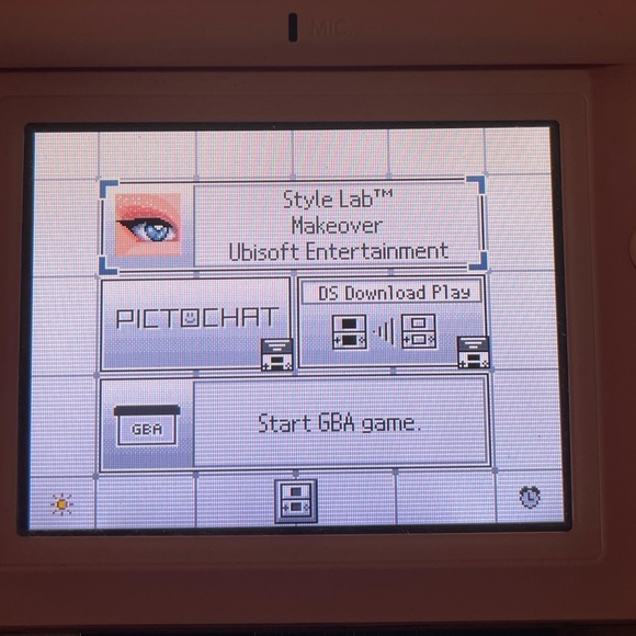 Style Lab Makeover Nintendo DS Game - Picture 4 of 6